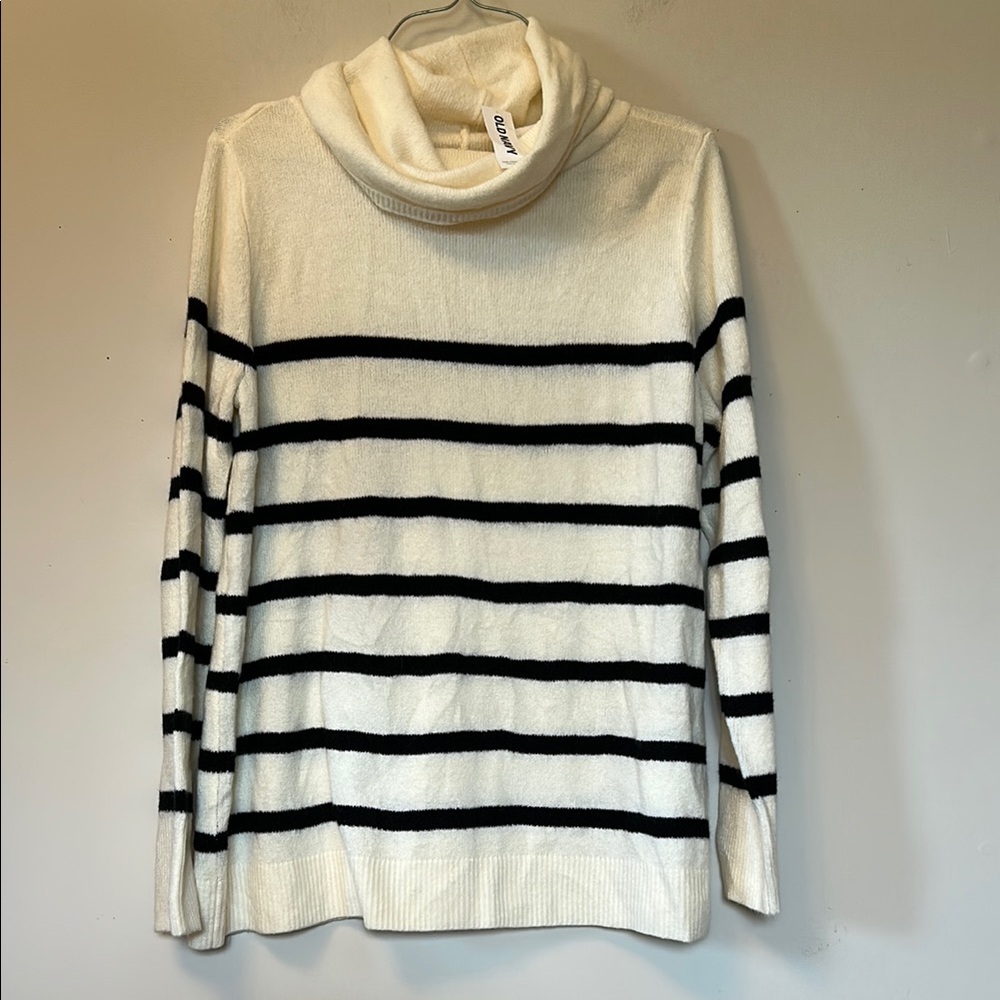 Old Navy cream/black striped cowl neck acrylic/nylon sweater new with tag size S
